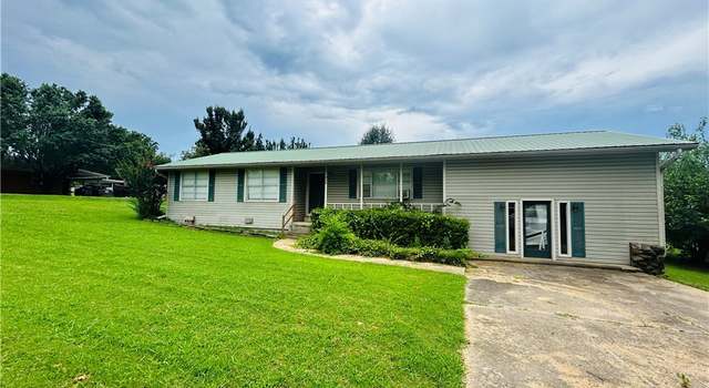 Photo of 501 Young St, Arkoma, OK 74901