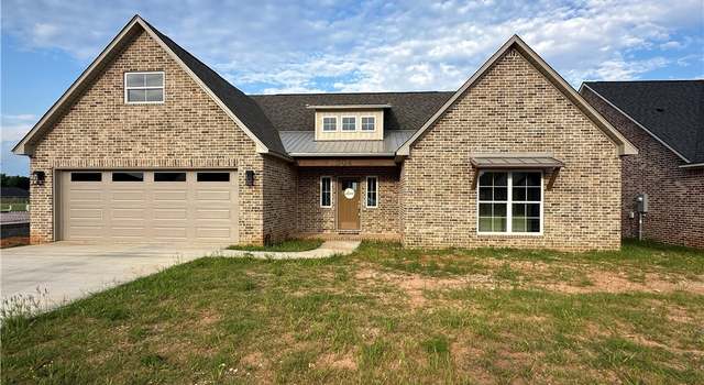 Photo of 504 Waggoner Ln, Barling, AR 72923