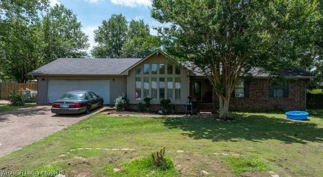 Photo of 111 Lynn Dr, Arkoma, OK 74901