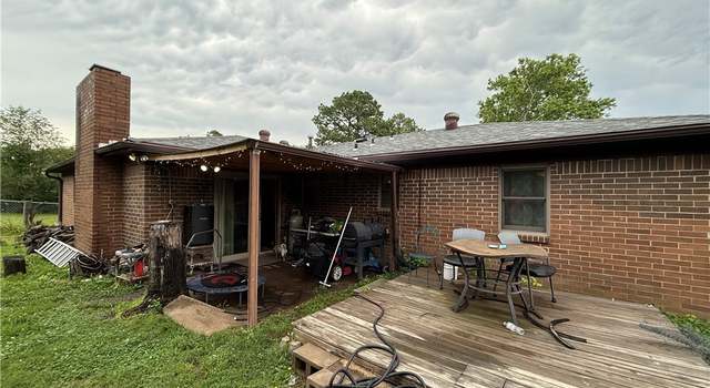 Photo of 2303 Willow St, Van Buren, AR 72956