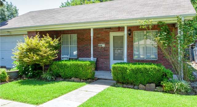 Photo of 3114 Oak Grove St, Fort Smith, AR 72904