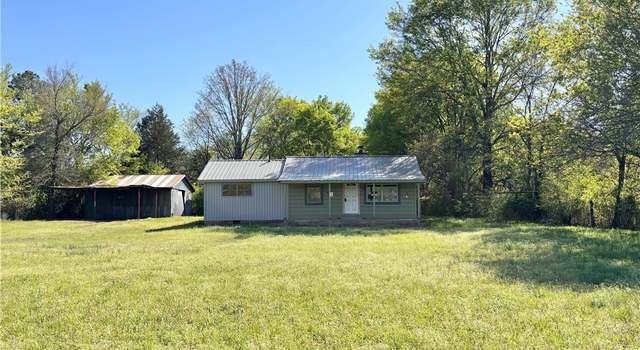 Photo of 207 W Madison Ave, Midland, AR 72945