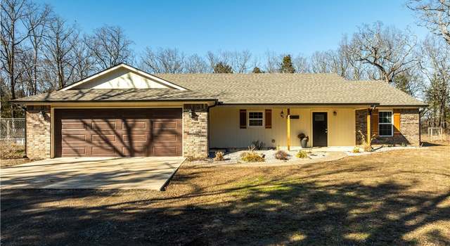 Photo of 1530 Burchfiel Mountain Trl, Cedarville, AR 72932