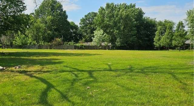 Photo of 284 Schwartz Dr, Paris, AR 72855