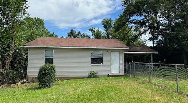 Photo of 505 Pine St, Van Buren, AR 72956