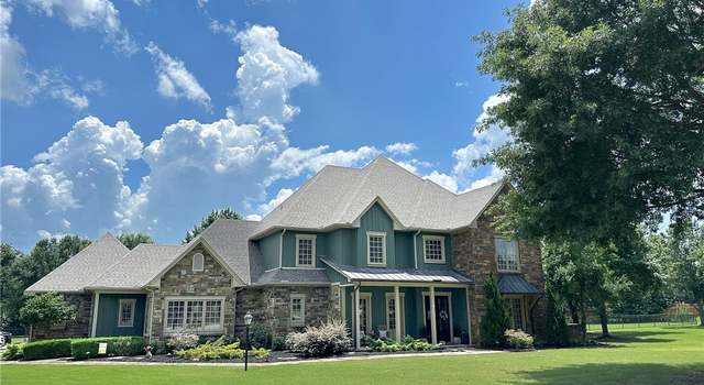 Photo of 7300 Highland Park Dr, Fort Smith, AR 72916
