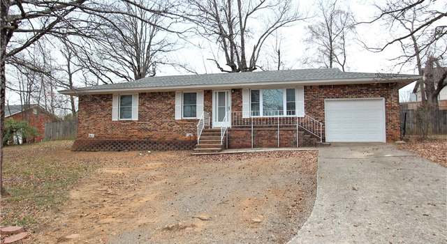 Photo of 20 Squires St, Alma, AR 72921