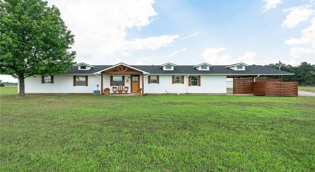Photo of 31771 Midway Rd, Poteau, OK 74953