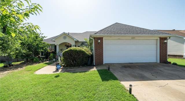Photo of 2205 Quartz Cir, Van Buren, AR 72956