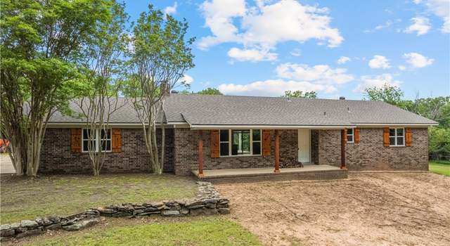 Photo of 1600 Arrowhead Ln, Van Buren, AR 72956