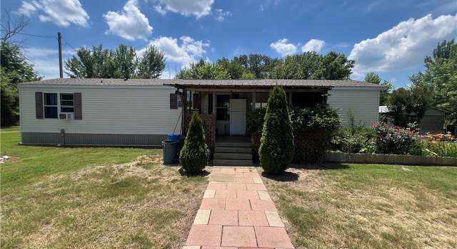 Photo of 3302 Bugscuffle Rd, Lavaca, AR 72941