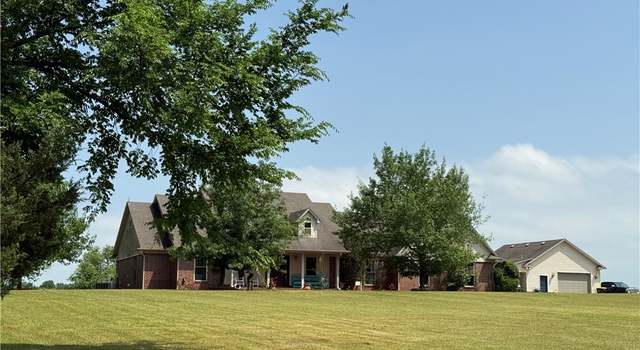 Photo of 417 N Rattlesnake Rd, Charleston, AR 72933