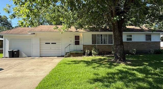 Photo of 203 W G Ave, Heavener, OK 74937