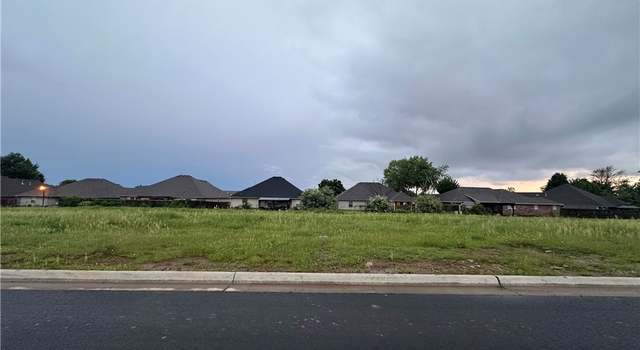 Photo of 2001 Ivy Ridge Rd, Barling, AR 72923