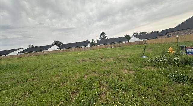 Photo of 1910 Yellowstone Dr, Barling, AR 72923