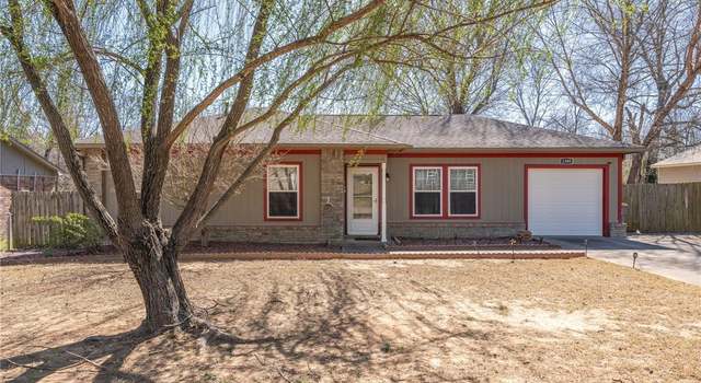 Photo of 1305 Grand Oak Dr, Greenwood, AR 72936