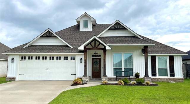 Photo of 9010 Hawthorne Ln, Fort Smith, AR 72908