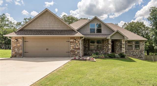 Photo of 301 Eagle Crst, Poteau, OK 74953