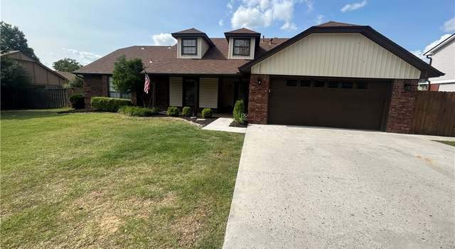Photo of 2205 Crosshill Rd, Fort Smith, AR 72908