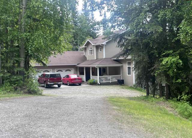 Property at 1659 Baylor Blvd, Fairbanks, AK 99709, 5 beds, 3 baths