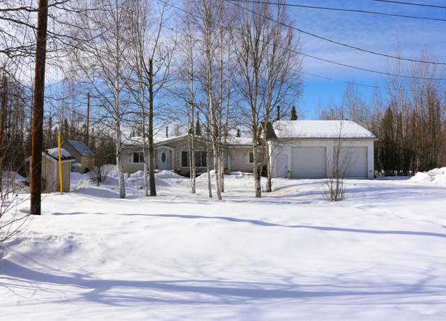 Property at 1505 Daniel St, North Pole, AK 99705, 3 beds, 2 baths
