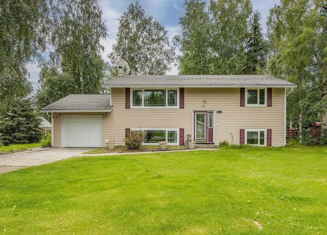Property at 417 Iditarod Ave, Fairbanks, AK 99701, 4 beds, 1.5 baths