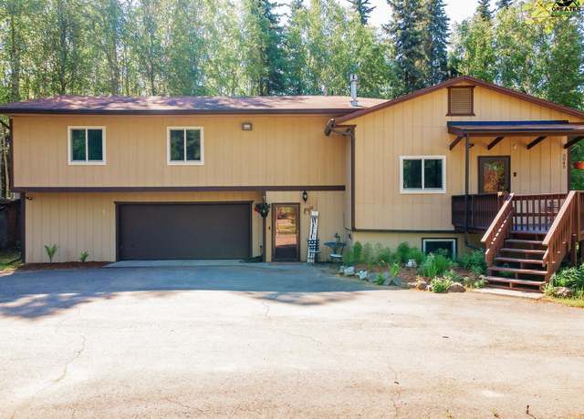 Property at 3045 Taxilane B, North Pole, AK 99705, 4 beds, 2.5 baths