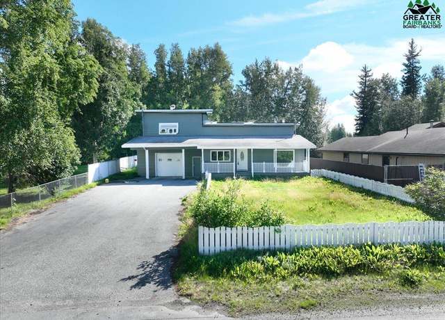 Property at 1514 Evergreen St, Fairbanks, AK 99709, 4 beds, 3 baths