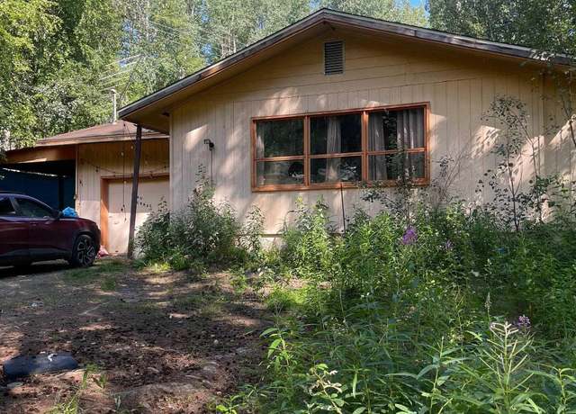 Property at 1040 Vernal St, Fairbanks, AK 99712, 2 beds, 1 bath