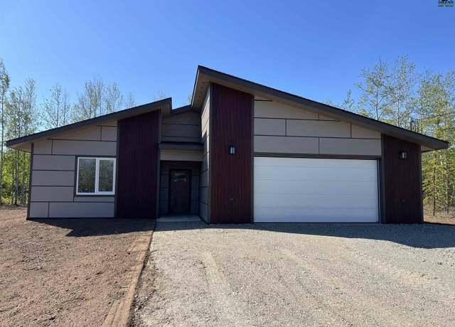 Property at 4915 Max Dr, Delta Junction, AK 99737, 3 beds, 2 baths
