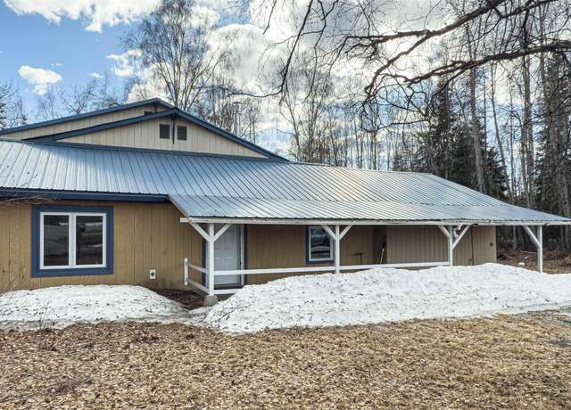 Property at 2225 Badger Rd, North Pole, AK 99705, 3 beds, 2 baths