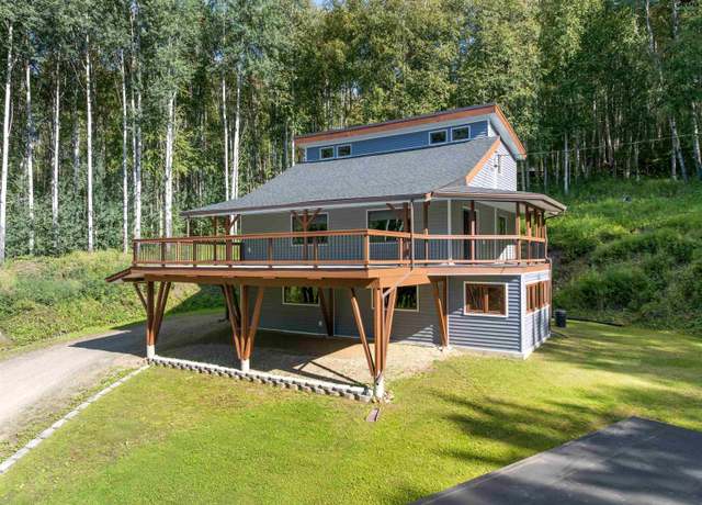 Property at 964 Highland St, Fairbanks, AK 99712, 3 beds, 2.5 baths