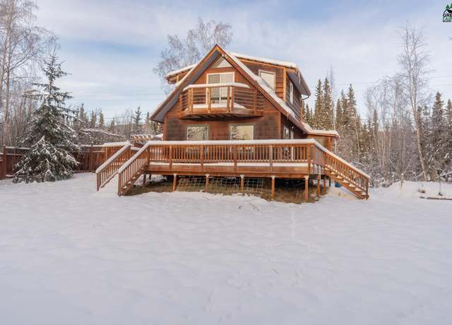 Property at 864 Capricorn St, Fairbanks, AK 99709, 3 beds, 1.5 baths