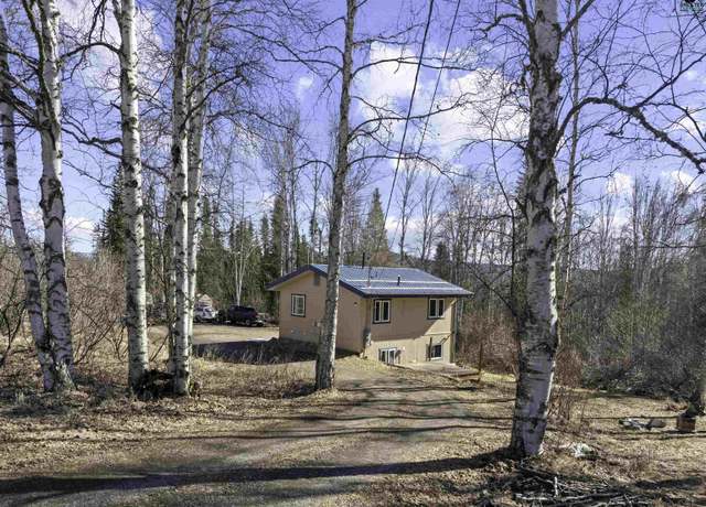 Property at 261 Skyridge Dr, Fairbanks, AK 99712, 4 beds, 2 baths