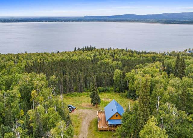 Property at 10221 Friendly Rd, Salcha, AK 99714, 2 beds, 1.5 baths