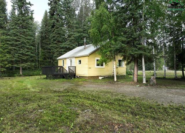 Property at 2989 Amanda Loop, North Pole, AK 99705, 4 beds, 1 bath