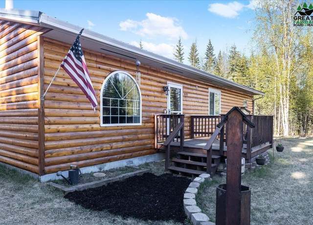Property at 2600 Miller Ln, North Pole, AK 99705, 3 beds, 2 baths