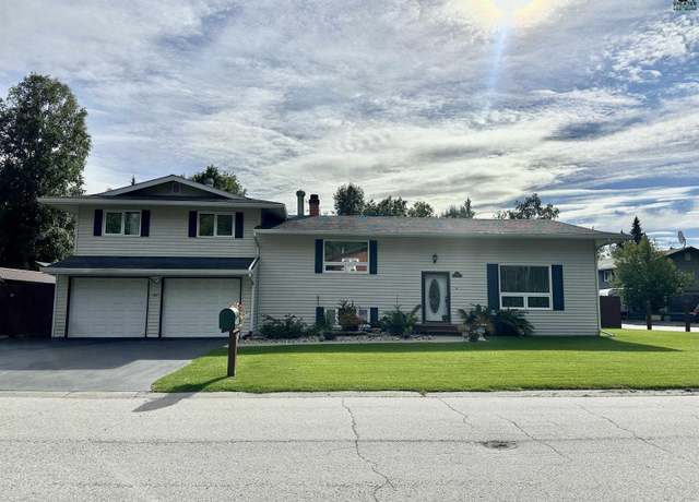 Property at 4493 Dartmouth Dr, Fairbanks, AK 99709, 4 beds, 3 baths
