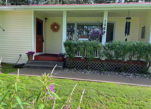 Property at 1224 Range View Rd, North Pole, AK 99705, 3 beds, 3 baths