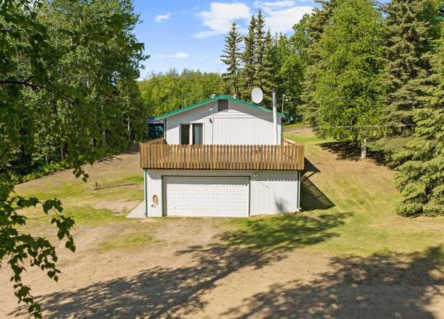 Property at 1135 Broadview Dr, Fairbanks, AK 99712, 3 beds, 2 baths