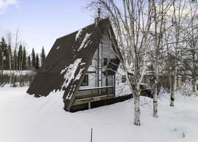 Property at 214 E 7th Ave, North Pole, AK 99705, 2 beds, 2.5 baths