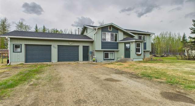 Photo of 1642 Palomino Dr, North Pole, AK 99705