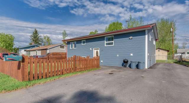 Photo of 1527 Noble St, Fairbanks, AK 99701
