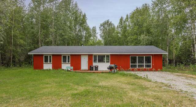 Photo of 1186 Vicki Ln, North Pole, AK 99705