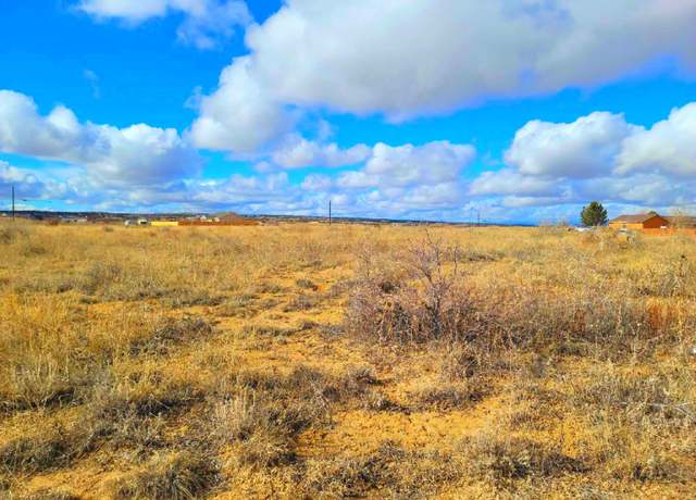 Property at 878 E Loma Dr, Pueblo West, CO 81007