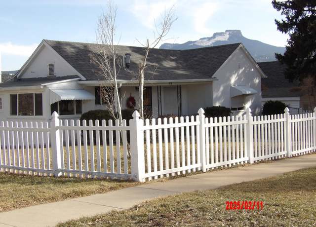 Property at 908 San Juan St, Trinidad, CO 81082, 3 beds, 1 bath