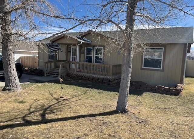 Property at 212 Onandaga Ave, Trinidad, CO 81082, 3 beds, 2 baths