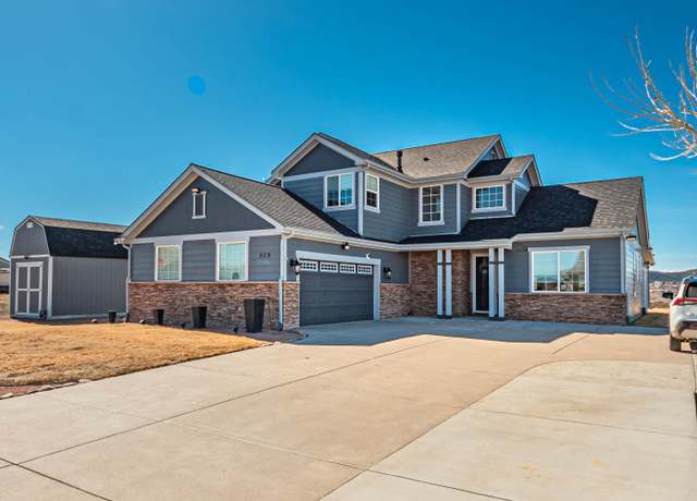 Property at 209 Bloom St, Trinidad, CO 81082, 4 beds, 3 baths