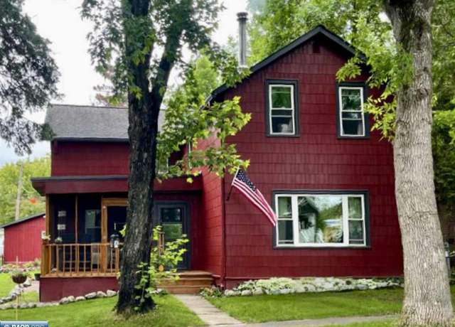 Property at 506 2nd St, Tower, MN 55790, 3 beds, 2 baths