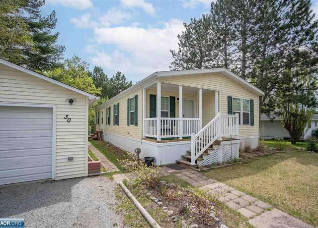 Property at 30 6th Ave, Soudan, MN 55782, 3 beds, 2 baths